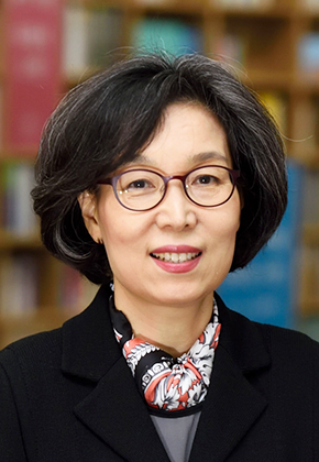 인권위원회 위원장 문경란입니다